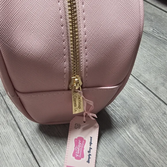 Womens Cosmetics Bag The Vintage Cosmetic Company Pink Makeup Bag Travel Bag - Picture 2 of 6